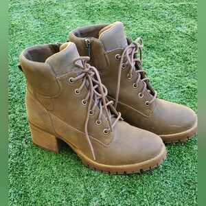 Crown Vintage Calista Women's Olive Combat Boots With Stacked Block Heel Size 10